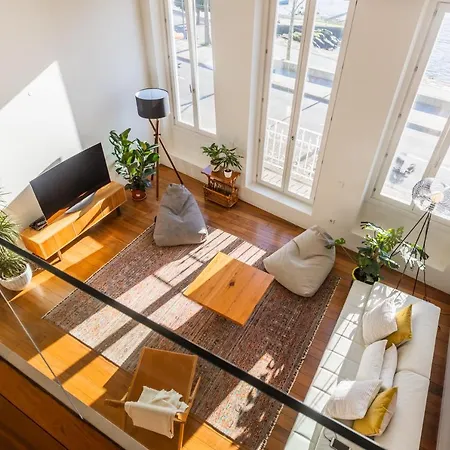 בית נופש River House פורטו