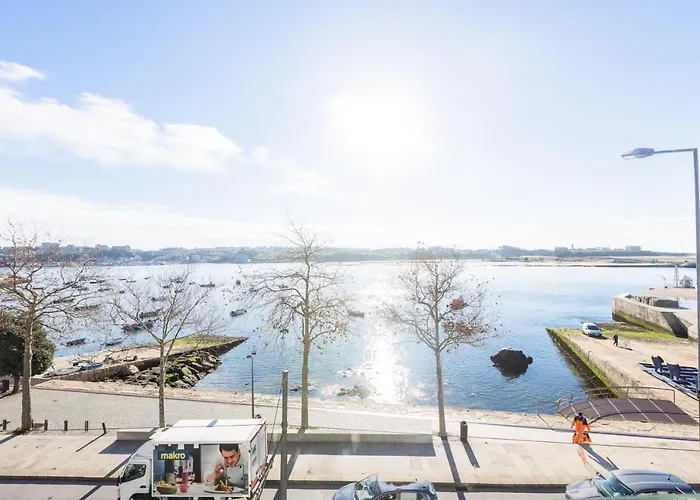 Semesterbostad River House